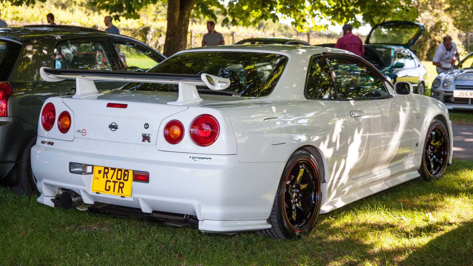 Simply Japanese Nissan GT-R