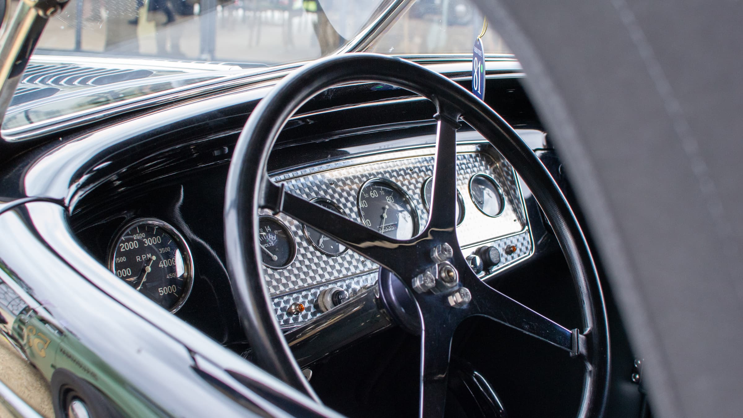 Car Show Photography Tips: Tricks For Taking Awesome Pictures At Car Shows 6 Interior Car Photography Of Hot Rod At Salon Prive